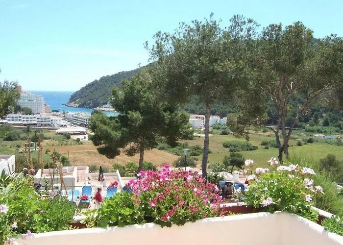 Apartments Pims Cala Llonga